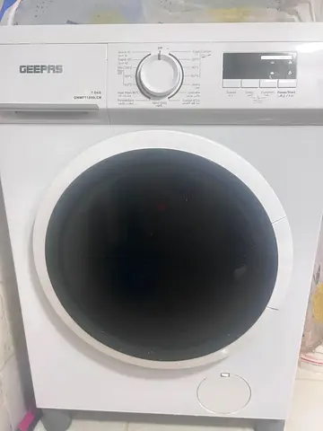 Geepas 7kg Front Load Washing Machine - Good Working Condition for sale. Selling due to relocation.