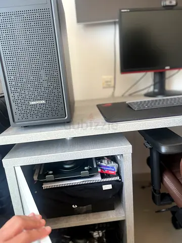 Office/gaming desk