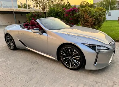 صورة 3 لـ 2025 Lexus LC-SERIES
