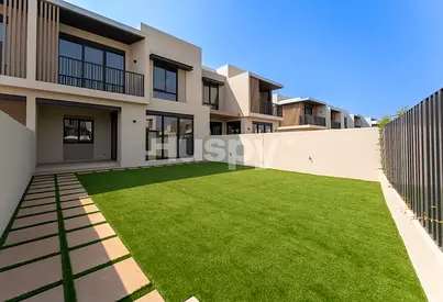 Vacant | Unfurnished | Landscaped