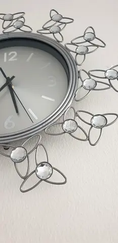 Decorative Crystal Wall Clock