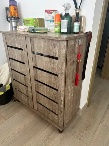 Shoes cabinet