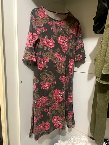 Floral Size Medium Dress