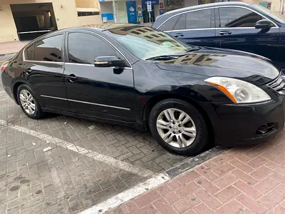 Nissan Altima SL 2012 GCC Specs in Excellent Condition
