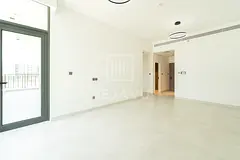Exclusive|Spacious And Cozy Layout|Well Maintained