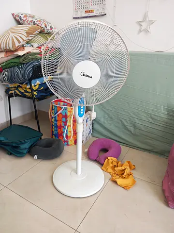 Midea Standing Pedestal Fan - Good Working Condition