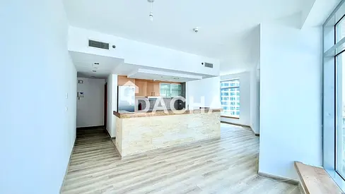 Unfurnished | Modern | Vacant | 4 Chqs