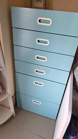 Chester of drawers