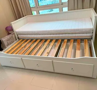 Ikea hemnes day bed with mattress 2