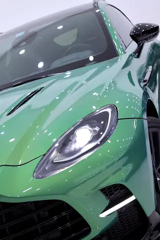 2024 Aston Martin DBX 照片 8