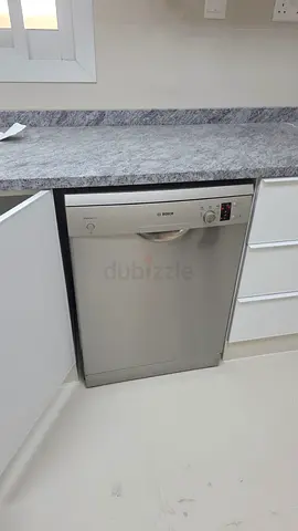 Bosch Silver Dishwasher - Good Working Condition