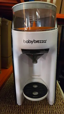 Instant And Automatic Baby Bottle Maker