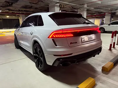 2022 AUDI RS Q8 照片 3