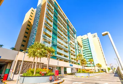 City View | Spacious Unit | Beach Access