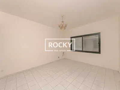 Spacious Closed Kitchen Studio Apartment with Pool | Gym | Reserved Parking | Bur Dubai