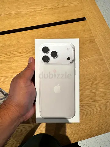 Iphone 18 promax 512 white