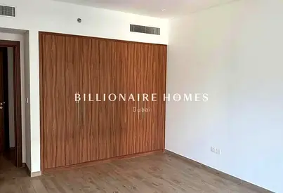 Large | Furnished and Unfurnished | Available now