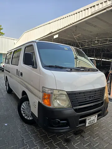 2009 Nissan URVAN 照片 1