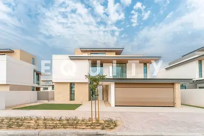 Stand Alone Villa | Huge Plot | Area Specialist
