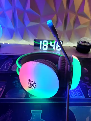 (BRAND NEW) RGB Gaming Headset with Mic — Over-Ear LED Headphones, with box, NEVER used