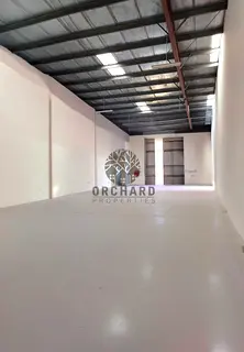 3200 SQFT/HEIGHT 10M/ATTACHED WASHROOM/SUITABLE FOR STORAGE PURPOSE/LOADING UNLOADING AREA ABILABLE/