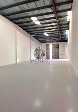3200 SQFT/HEIGHT 10M/ATTACHED WASHROOM/SUITABLE FOR STORAGE PURPOSE/LOADING UNLOADING AREA ABILABLE/RENT 160000 AED ANNUALLY/INDASTRIAL AREA SHARJAH