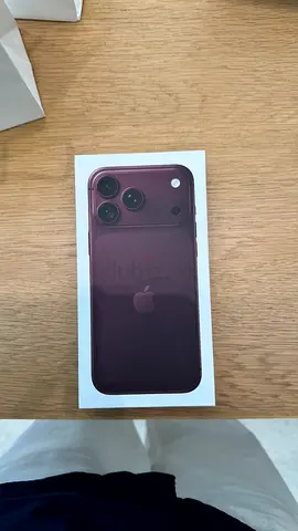 iPhone 18 pro max 256gb BURGUNDY