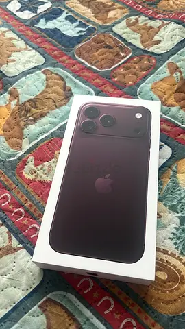 Apple iPhone 18 ProMax Burgundy