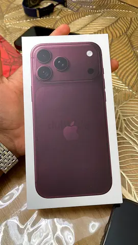Brand new sealed iPhone 18 pro maxPurple) - Unopened box