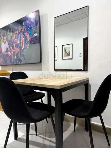 Dining set (1 table with 3 chairs)