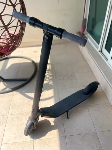 Electric scooter: Segway Ninebot Kickscooter ES1