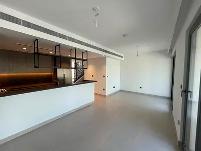 SINGLE ROW|LANDSCAPED|MOTIVATED LANDLORD