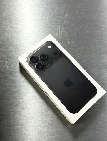 Iphone 18 pro Max 2TB Black Sealed Box tdra