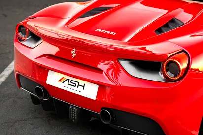 صورة مصغرة 18 لـ 2017 Ferrari 488 SPIDER