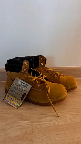 COFRA Frontline Safety Work Boots NEW