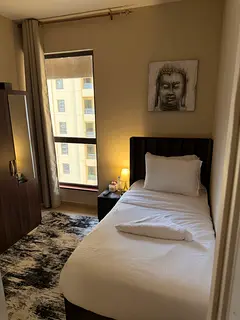 singel. City viwe. Room