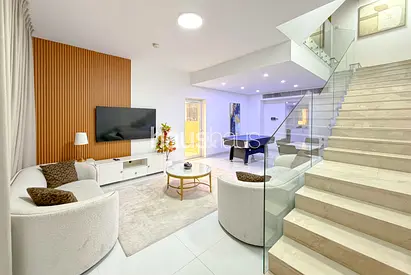 4 Beds+ Spacious Corner | Vacant | Fully Furnished