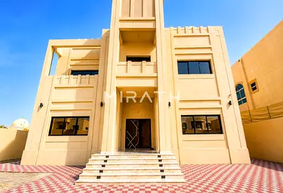 Luxury 5 Bedroom Villa for Sale in Al Quoz First