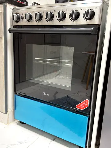 Midea freestanding gas oven and stove - good working condition