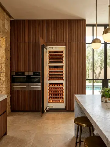 Miele Large Capacity Built-In Wine Fridge – 3-Zone Temperature Control