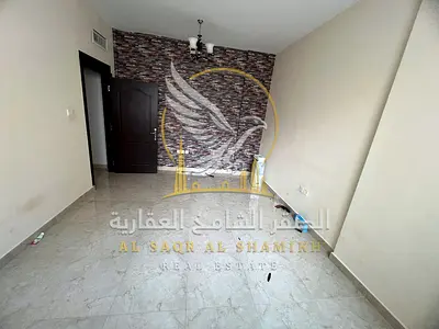 غرفة وصالة للإيجار السنوي في القليعة الشارقة 2 حمام تكييف مركزي 6 دفعات تتكون الشقة من غرفة نوم ماستر وصالة بالإضافة إلى حمامين