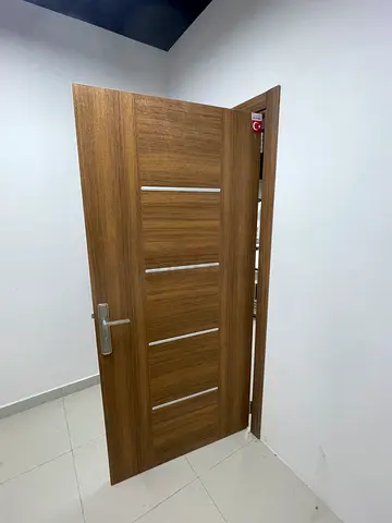 Milano Wooden Interior Door with Handle - Good Condition
