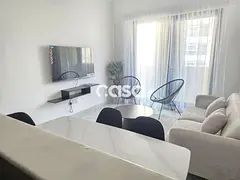 Upgraded | Rented | Mid Floor