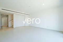 Corner I 4BR + Maid's I Close to Amenities