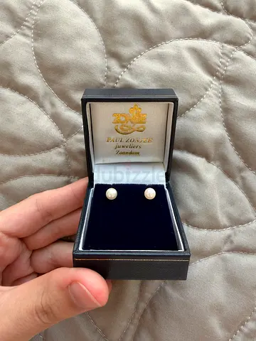 Real Pearl earrings in 14K gold