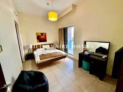 Pool View | Furnished | Vacant