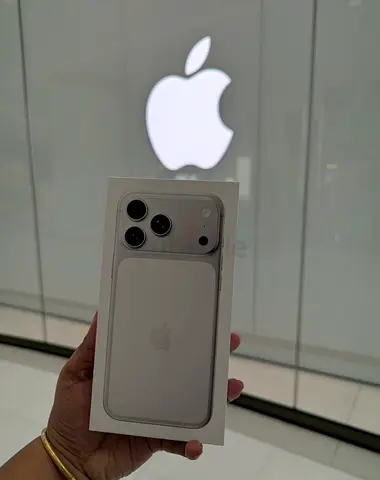 iPhone 17 pro max 256 GB Silver