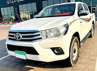 Toyota Hilux Double Cab Diesel 4*4 Manual Pickup