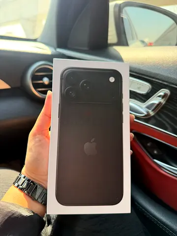18 pro max 1 tb black