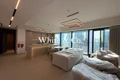 HIGH FLOOR| RARE LAYOUT| BURJ & CANAL VIEW